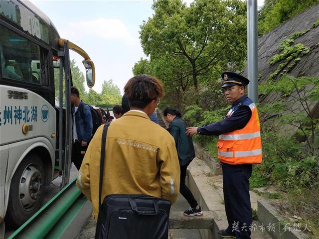 安陆昨晚最新交通事故